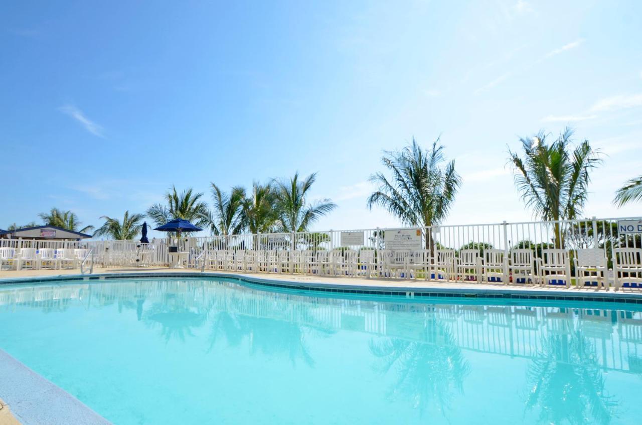 Carousel Resort Hotel And Condominiums Ocean Stadt Exterior foto